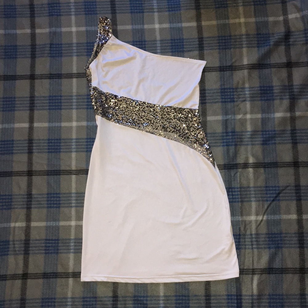 White one shoulder cocktail dress